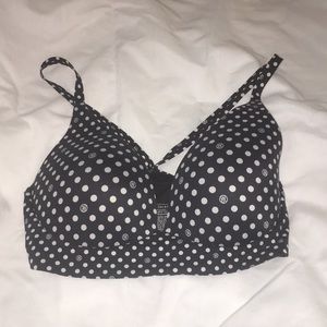Victoria’s Secret plunge bra